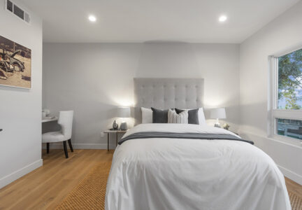 Built by Rener, Sherman Oaks, Contractor